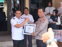 Wali Kota Parepare Berikan Penghargaan Kepada Kapolsek KPN dan Kasat Narkoba
