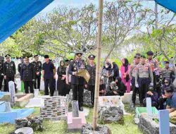 Air Mata Iringi Kepergian IPTU Irwan Waris, Polres Majene Gelar Upacara Pemakaman Kedinasan Penuh Haru