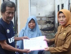 Rumah Hangus Terbakar, Disdukcapil Majene Turun Langsung Lapangan Pulihkan Dokumen Korban